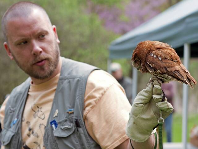 7300594_web1_naj-birdsofprey-050924-7