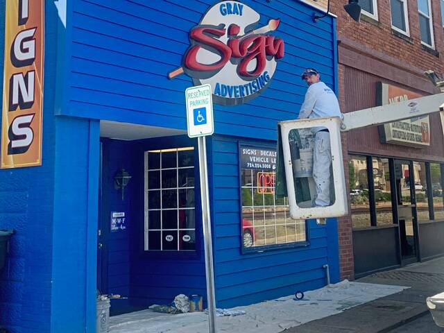 7285533_web1_vep-sign-050524