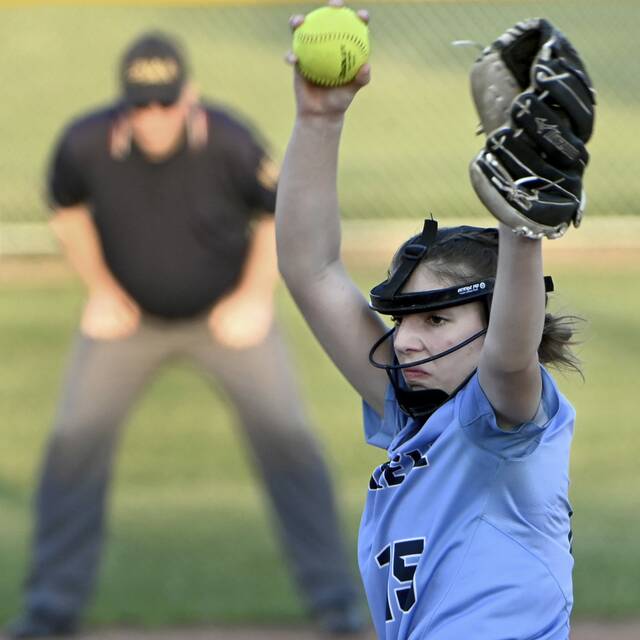 Freshman pitcher Shelby Novak helps Burrell softball lock up 18th straight playoff appearance