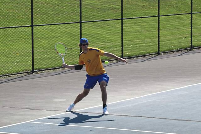 Seniors boost Hampton tennis to winning season