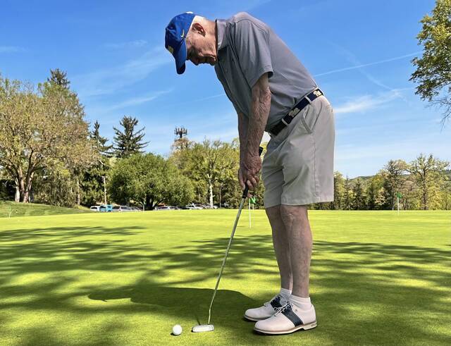 7309169_web1_vnd-GeriatricGolf-050724-9