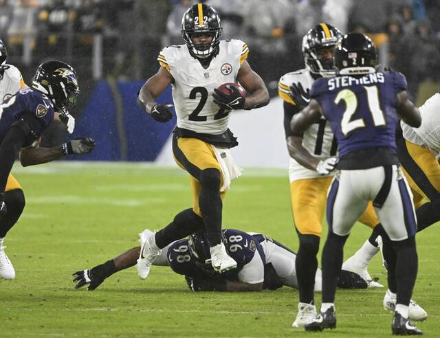 7312959_web1_ptr-SteeleRsavens30-010624