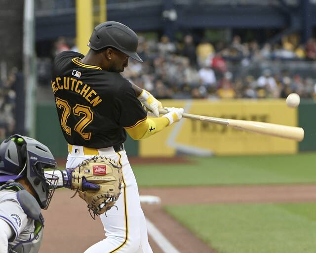 7315552_web1_ptr-BucsRockies07-050524