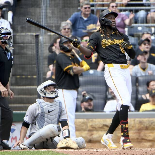 7317310_web1_ptr-BucsRockies13-050624