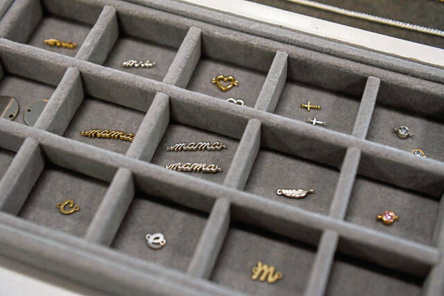 7323958_web1_ptr-PermanentJewelry005