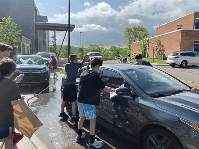 7334936_web1_sig-carwash3