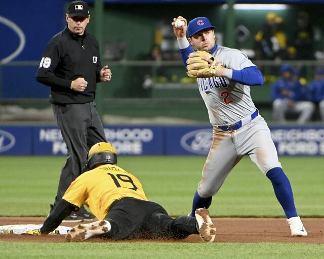 7335341_web1_ptr-BucsCubs10-051124