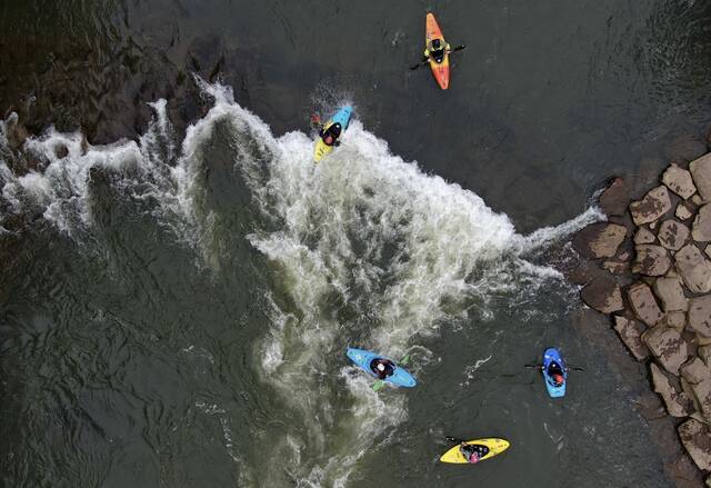 7336036_web1_GTR-STONEYCREEKRIVER02