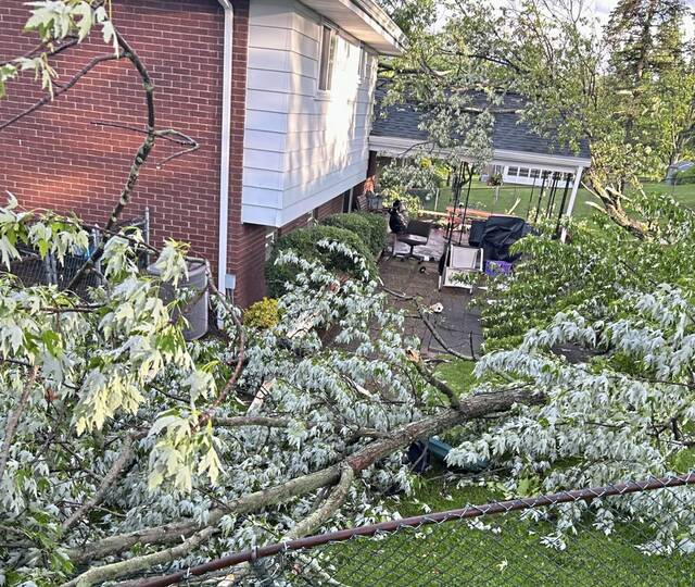 7339964_web1_gtr-tornadohail002-051324