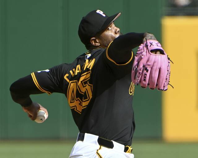 7340075_web1_ptr-BucsCubs04-051324