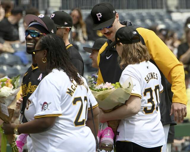 7340075_web1_ptr-BucsCubs06-051324