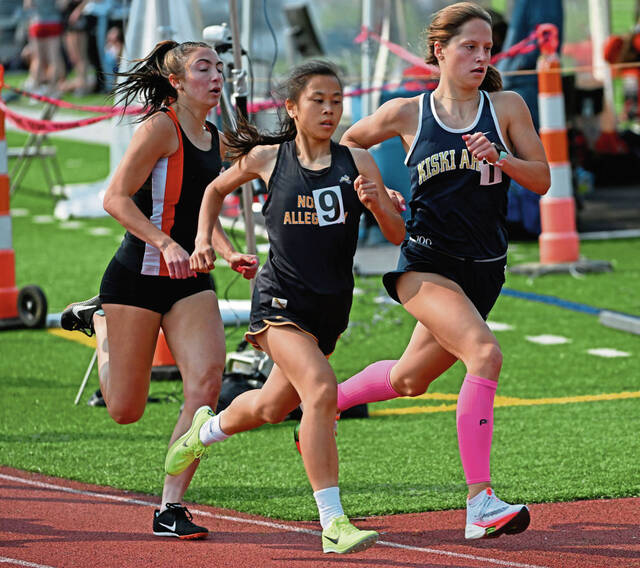 Bethel Park relay builds momentum after 1st-place finish at Baldwin Invitational