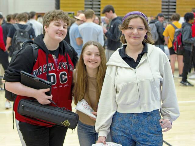 7349260_web1_nhj-communityconnections-052322-7