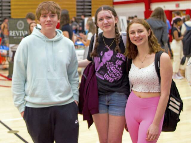 7349260_web1_nhj-communityconnections-052322-9