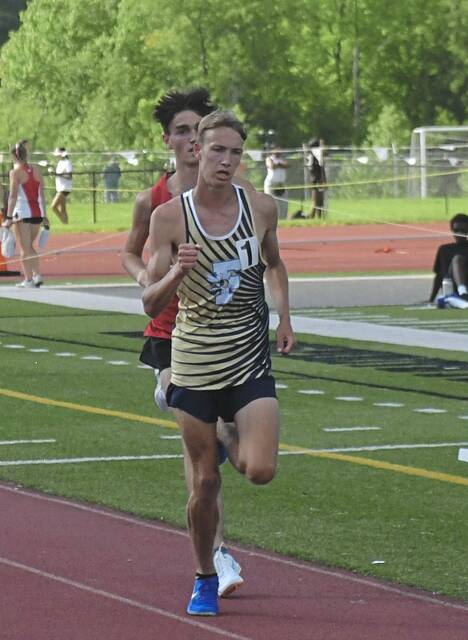Allle-Kiski athletes overcome delay at WPIAL track championships