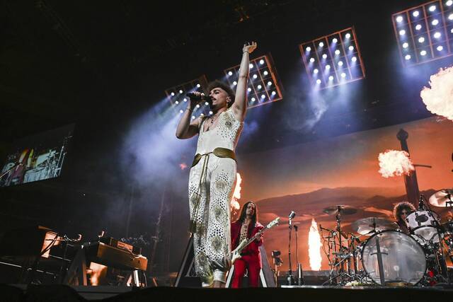 7363141_web1_ptr-GretaVanFleet011-051924