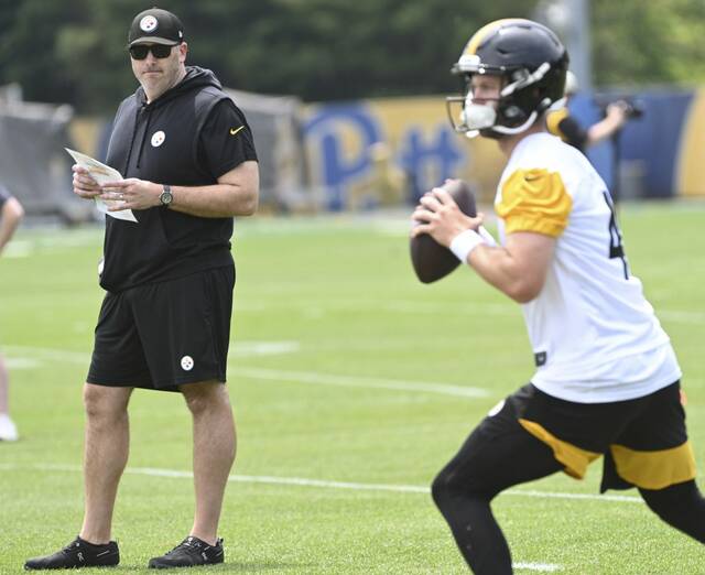 7369606_web1_ptr-Steelers12-052224