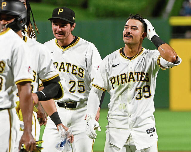 7369618_web1_ptr-BucsGiants10-052224