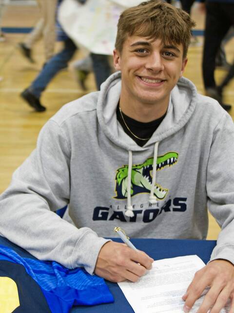 7369713_web1_hj-aquinasathletes-053024-2