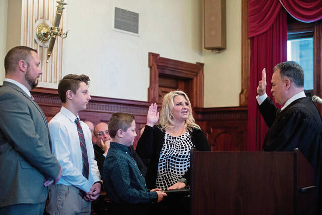 7370326_web1_gtr-WestOath12-122719