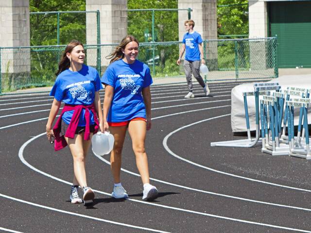 7370664_web1_pcj-walkforwater-053024-5