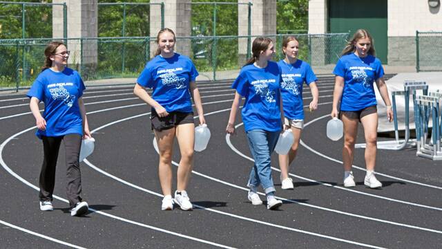 7370664_web1_pcj-walkforwater-053024-9