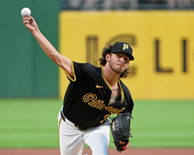 7373573_web1_ptr-BucsGiants01-052324