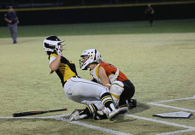 Thomas Jefferson wins battle of double-digit seeds against Latrobe, earns spot in 5A final