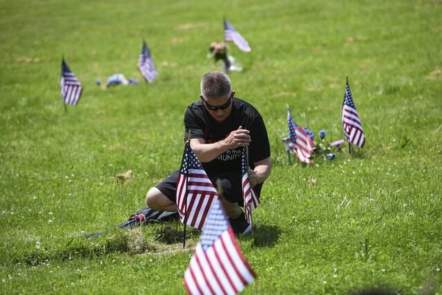7376697_web1_gtr-lo-flagsup007-052324