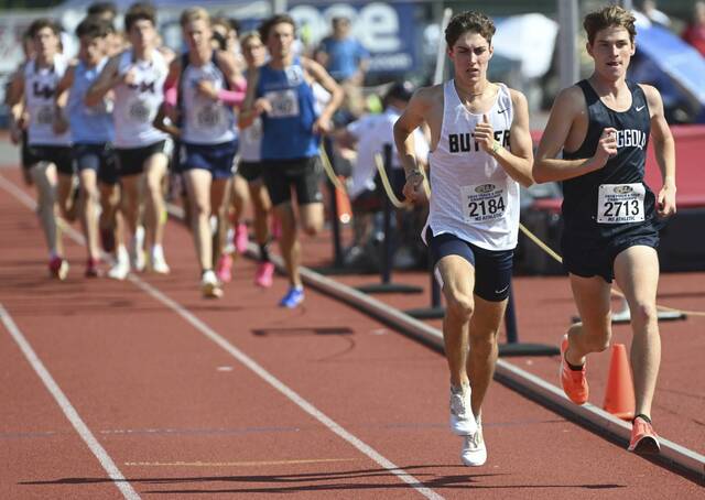 Butler’s Drew Griffith breaks PIAA championship record in 3,200, but national mark must wait