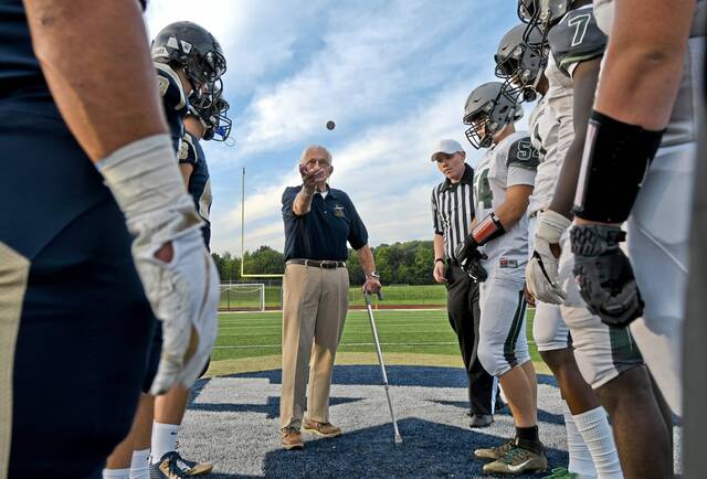 Longtime Kiski Area football coach Dick Dilts, remembered for lifelong impact, dies at 93
