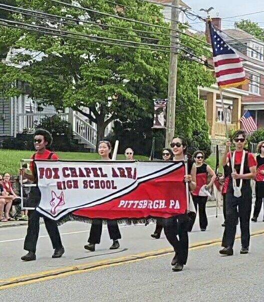 7398376_web1_HER-BlawnoxParade3-061324