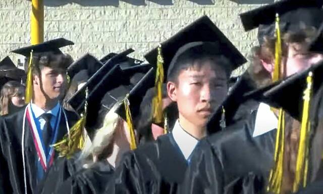 7410672_web1_naj-nagraduation-061324-4