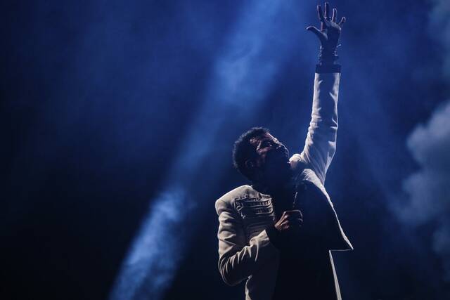 7449762_web1_PTR-LionelRichie12-061724