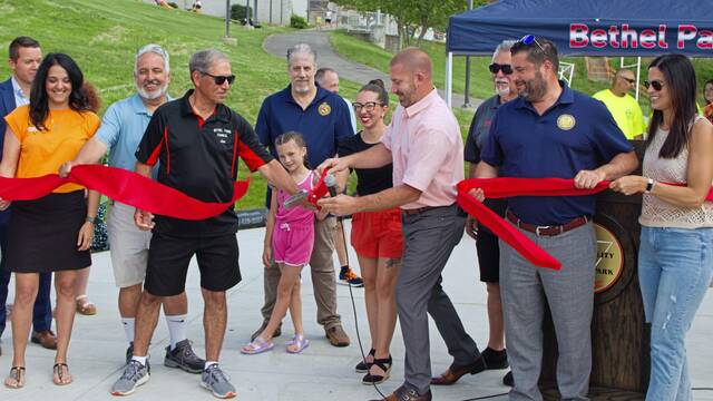 7450238_web1_bpj-splashparkopens-062724-3