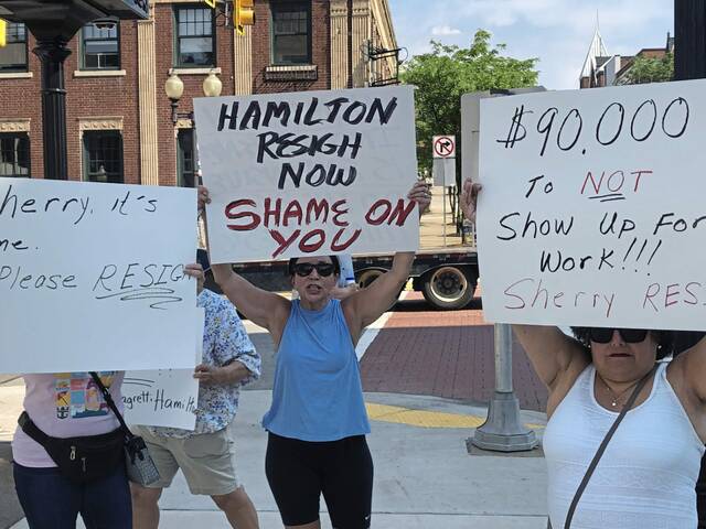 Protesters call for resignation of register of wills hours ahead of sentencing hearing