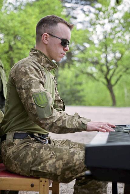 7463858_web1_gtr-UKRmusic-oliinyk-062124