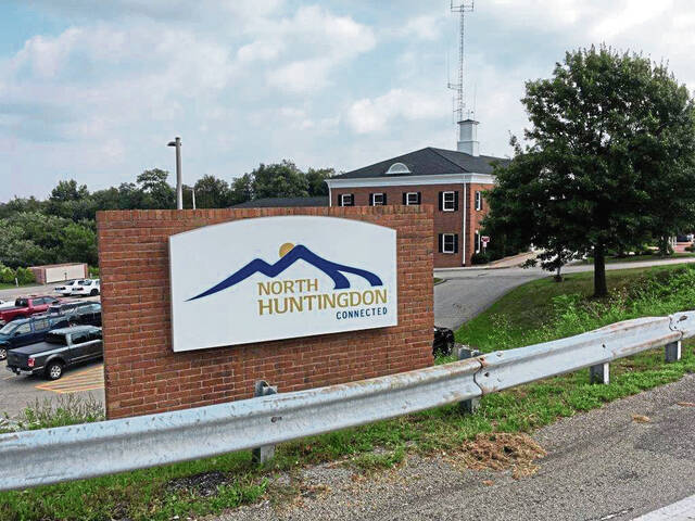 7464349_web1_North-Huntingdon-Town-House