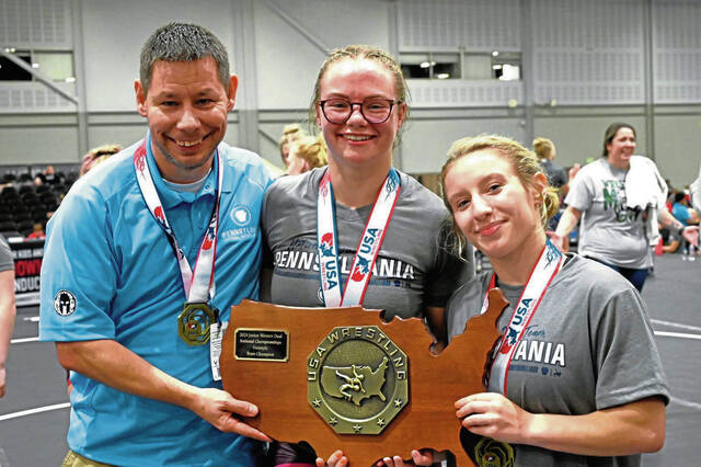 WPIAL wrestlers boost Pennsylvania to 1st girls junior national duals title