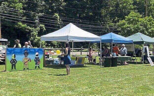 7484230_web1_HER-lo-FoxChapelDay2-070424