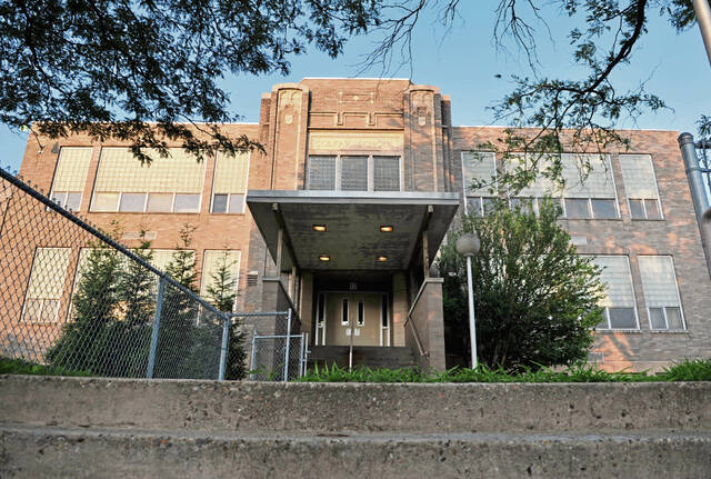7485122_web1_vnd-colfax-070114