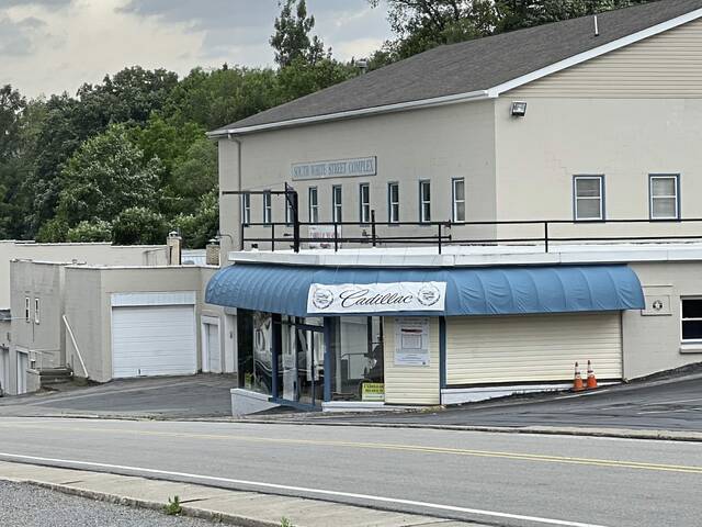 7474354_web1_ptr-DaycationCadillac-070724-9