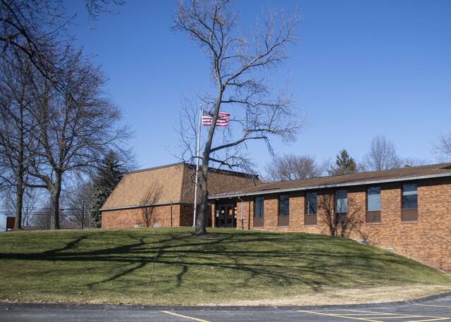 7489830_web1_BethelPark-NNN-010