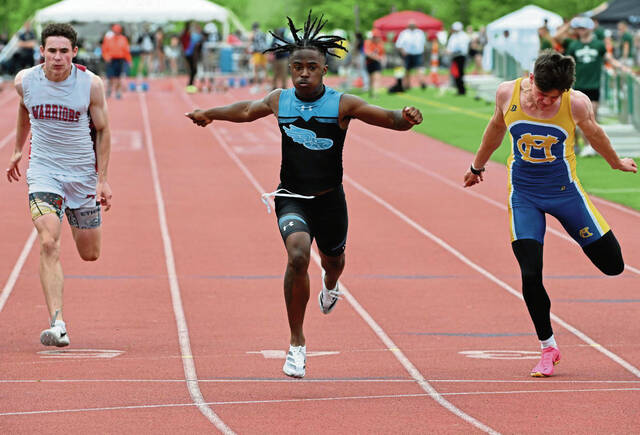 WPIAL football coaches, players highlight importance of being multi-sport athletes