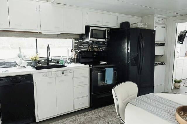 7505455_web1_sew-sewickleyboat-4