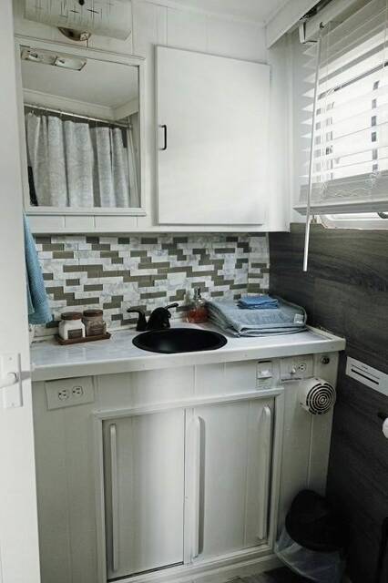 7505455_web1_sew-SewickleyBoat-5
