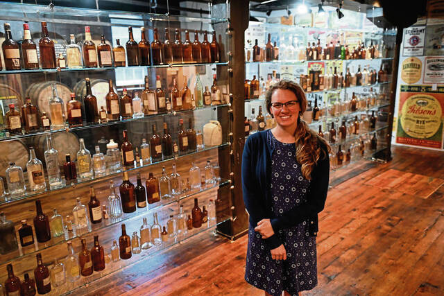 7505757_web1_gtr-whiskeycenter006-070624