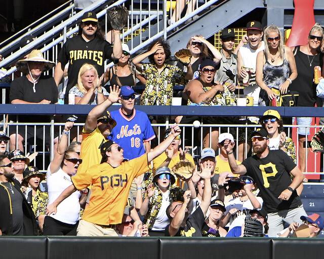 7511808_web1_ptr-BucsMets13-070724