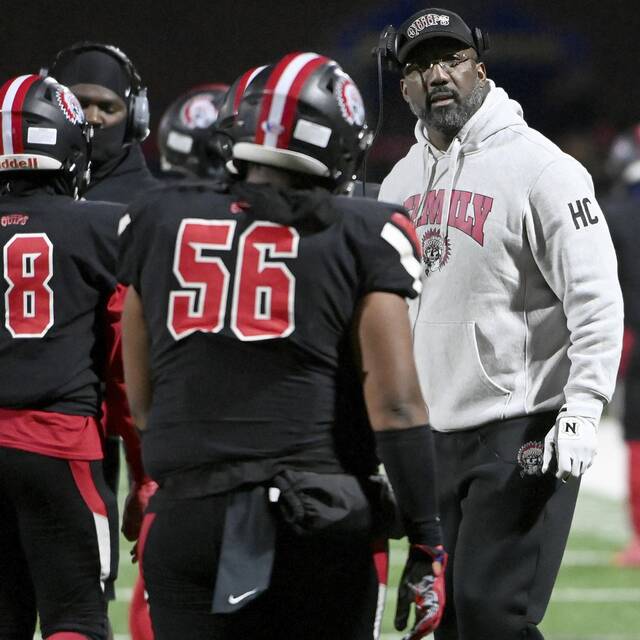 Aliquippa’s Mike Warfield taking ‘leave of absence’ as Quips’ football coach