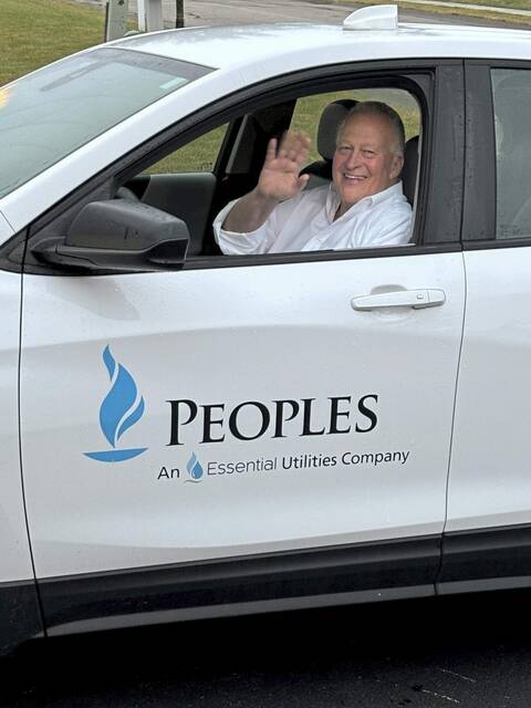 7543793_web1_ptr-PeoplesRetire-5